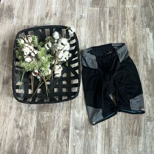 Aerotech Design Cyclewear Padded Cycling Reflective Shorts Size Medium